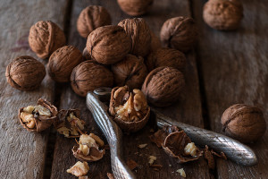 How to Store Walnuts?